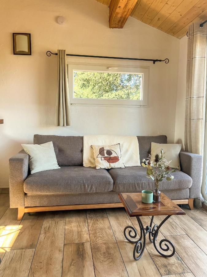 Gite De L'Auxineill Castelnou Kültér fotó