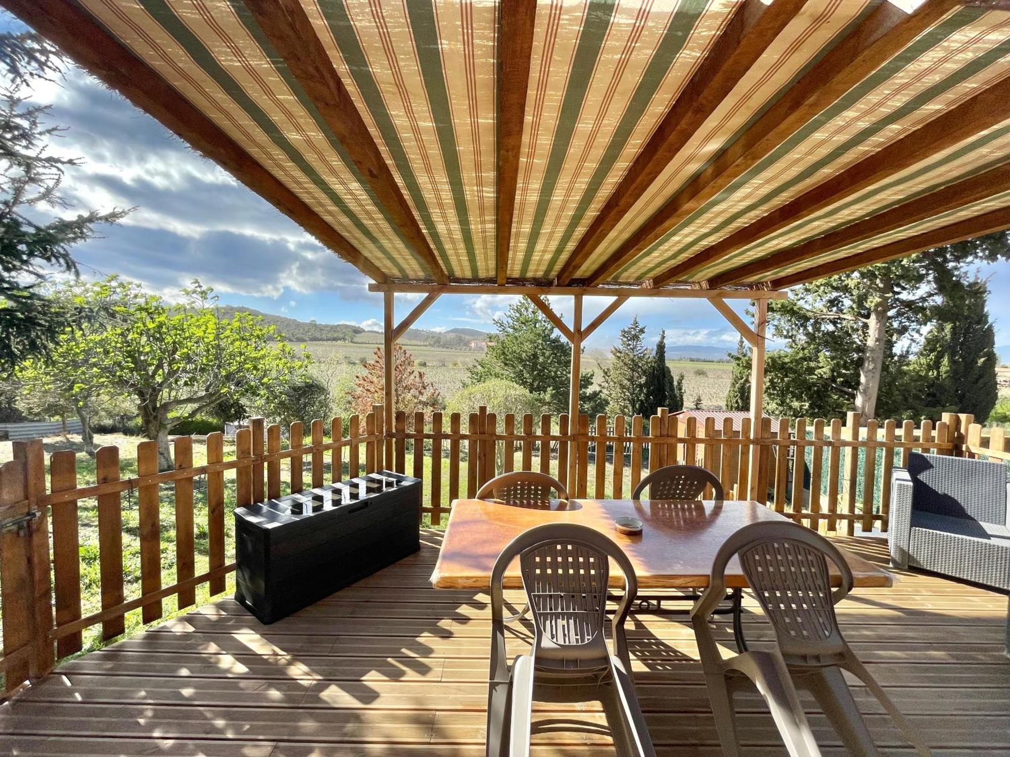 Gite De L'Auxineill Castelnou Kültér fotó